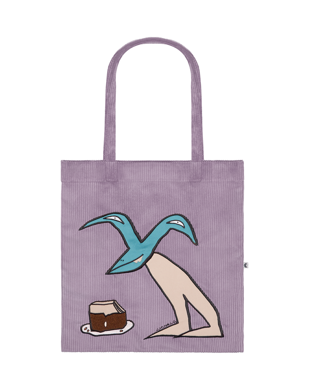 Ementa x Chinelo artist collaboration
Limited edition
Durable corduroy with liquid-repellent coating
Interior pocket
Support for keys
Features the 'Cake' design by the artist
Purple color
45 x 42 cm
Handmade in Portugal